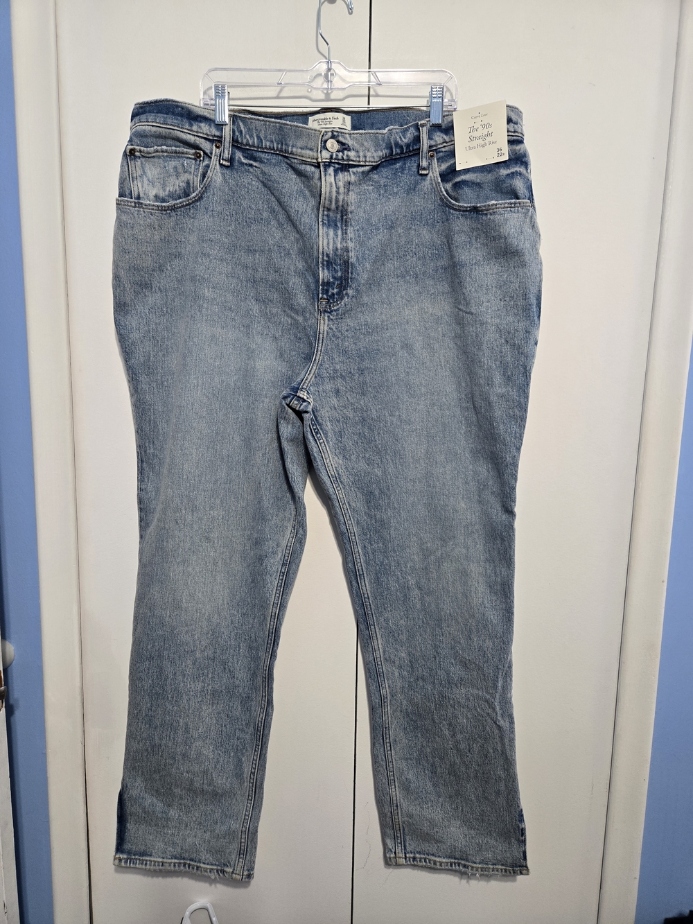 Abercrombie & Fitch Curve Love 90s Straight Jeans 22R Ultra High Rise NWT